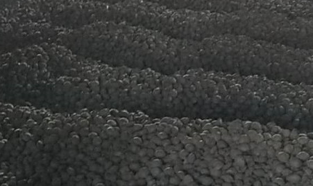 Pembuatan Baja Silicon Carbide Powder Sic Briket Ukuran 10-50mm Konduktivitas Termal Tinggi