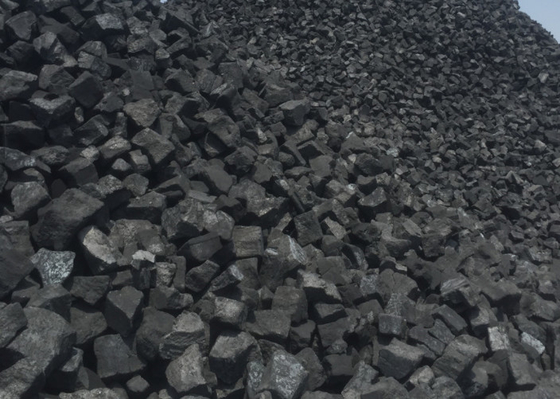 Panaskan 30600 Kj/Kg Foundry Coke Bahan Baku Untuk Pengecoran Besi Kelembaban Rendah