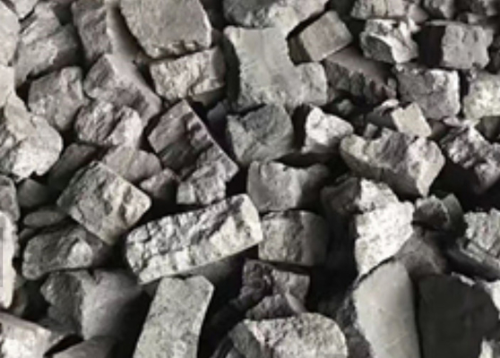 CCIC Certificated Foundry Coke Mineral Digunakan Dalam Tungku Cupola Ukuran 120-220mm